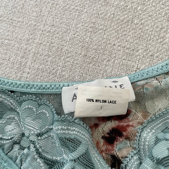 Vintage mesh lace camisole - Picture 4 of 6